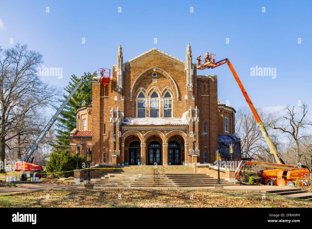 Jlg lift hi-res stock photography and images - Alamy