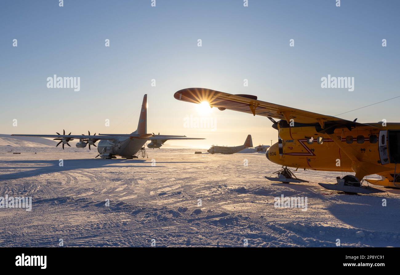 Cc 138 hi-res stock photography and images - Alamy