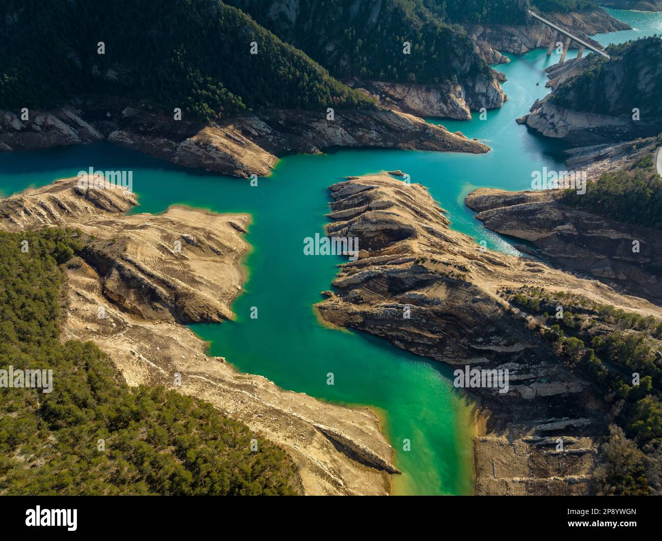 Aerial view of the Llosa del Cavall reservoir with a very low water level  due to the 2022-23 drought (Solsonès, Lleida, Catalonia, Spain Stock Photo  - Alamy, image size:1300x1063