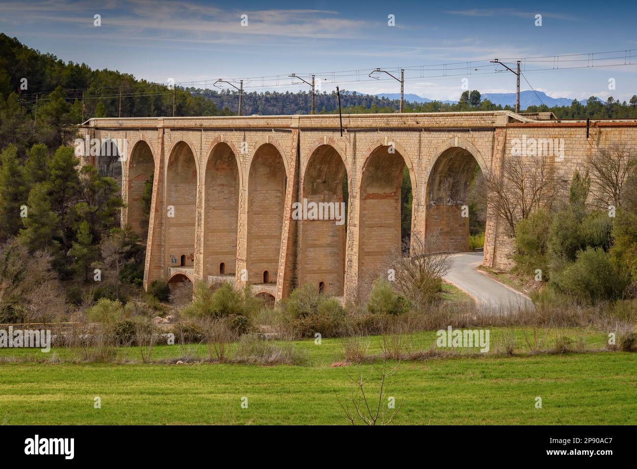 Renfe R15 railway bridge near Capçanes at the tail of the Guiamets