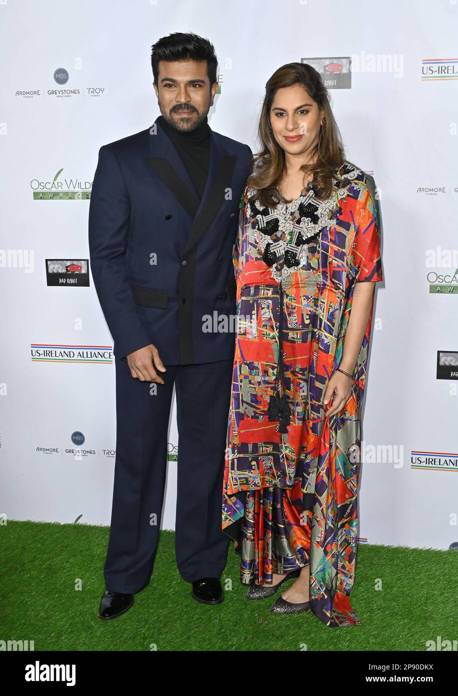 Upasana kamineni hi-res stock photography and images - Alamy, image size:916x1390