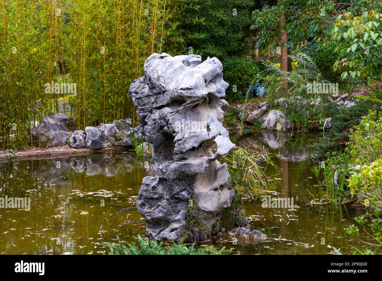 Stream in garden rockery hi-res stock photography and images - Alamy