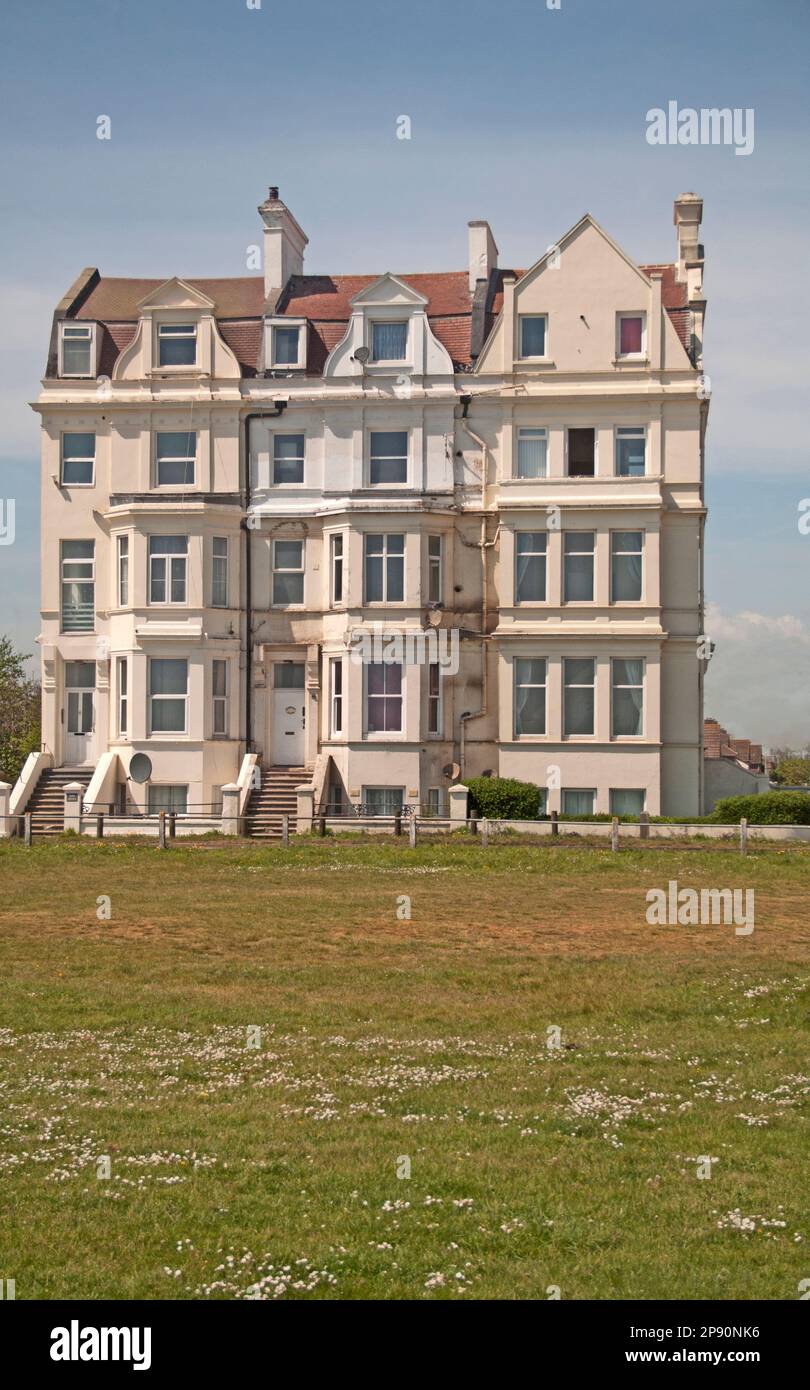 LITTLESTONE ON SEA FRONT BUILDING KENT Stock Photo Alamy