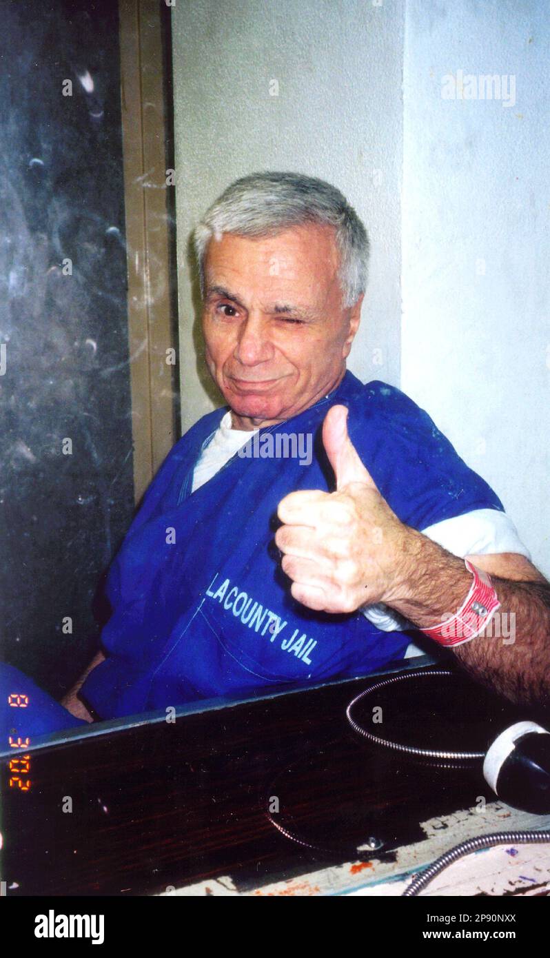 Aug. 9, 2002: Robert Blake Photographed Inside Los Angeles County Jail..Robert Blake Photographed By His Attorney Harland Braun In The Los Angeles County Jail Where The Actor Is Awaiting Trial For The Murder Of His Wife Bonny Lee Bakley. (Credit Image: © Globe Photos/ZUMA Wire) EDITORIAL USAGE ONLY! Not for Commercial USAGE! Stock Photo