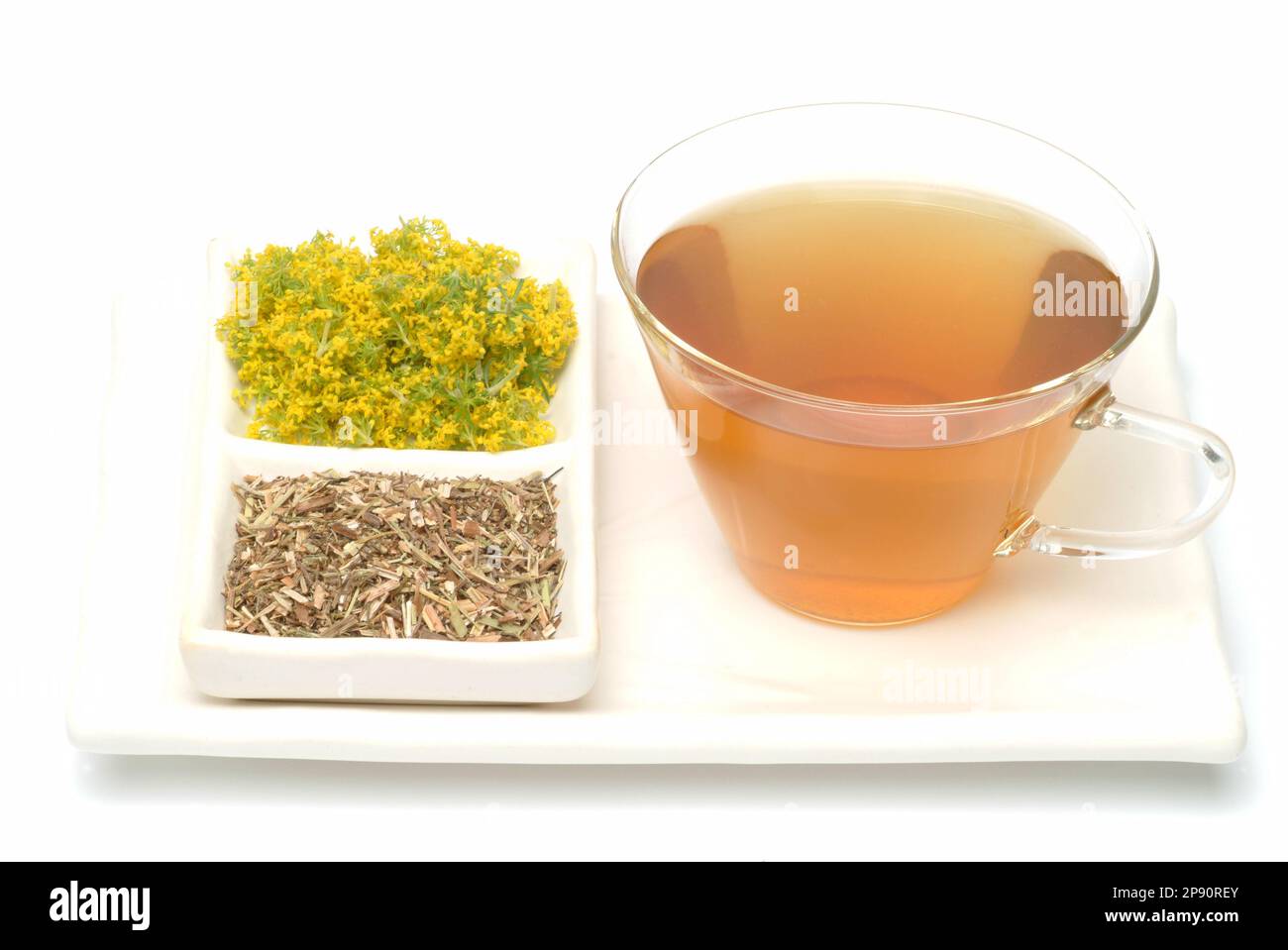 Tee aus Labkraut, Labkrauttee, Heiltee, Kräutertee, Heilpflanze, medizinische Verwendung Stock Photo