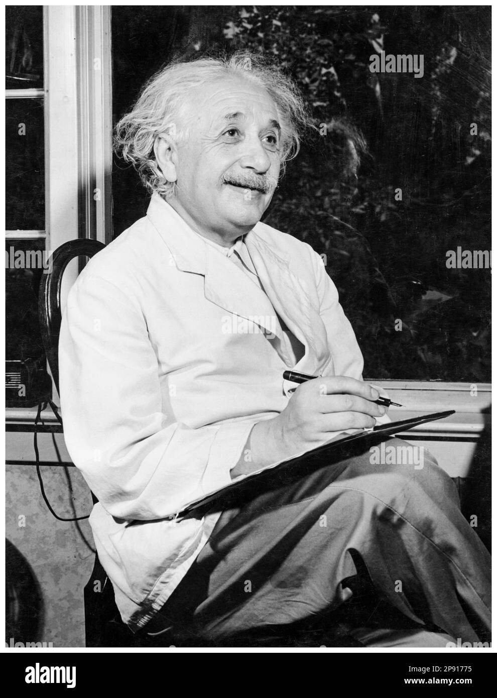 Albert Einstein (1879-1955), at Princeton NJ engaged in research work for the US Navy during WW2, portrait photograph, 1943 Stock Photo