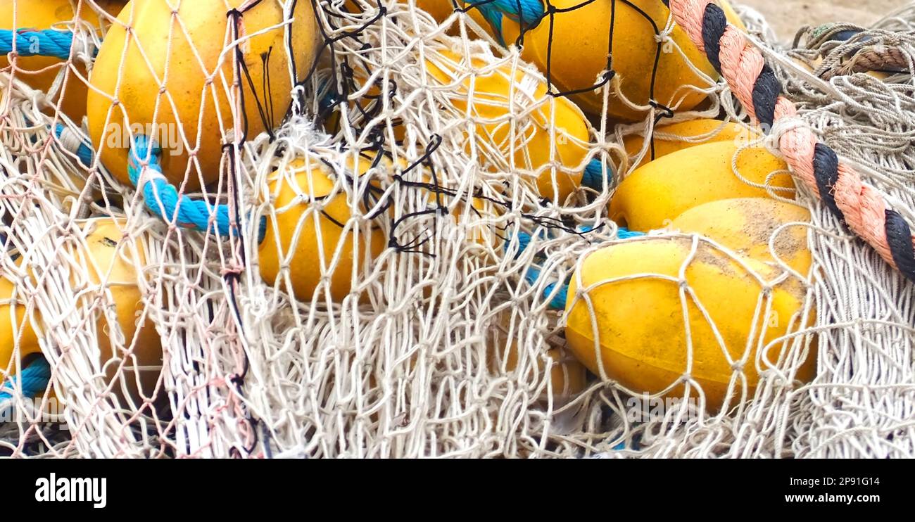 Beachy Net Rope Fishernets hi-res stock photography and images - Alamy