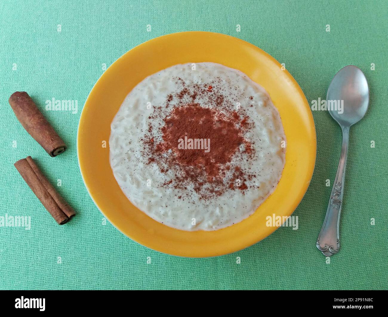 Rice pudding, a dessert of Asian origin, is made with milk and sugar
