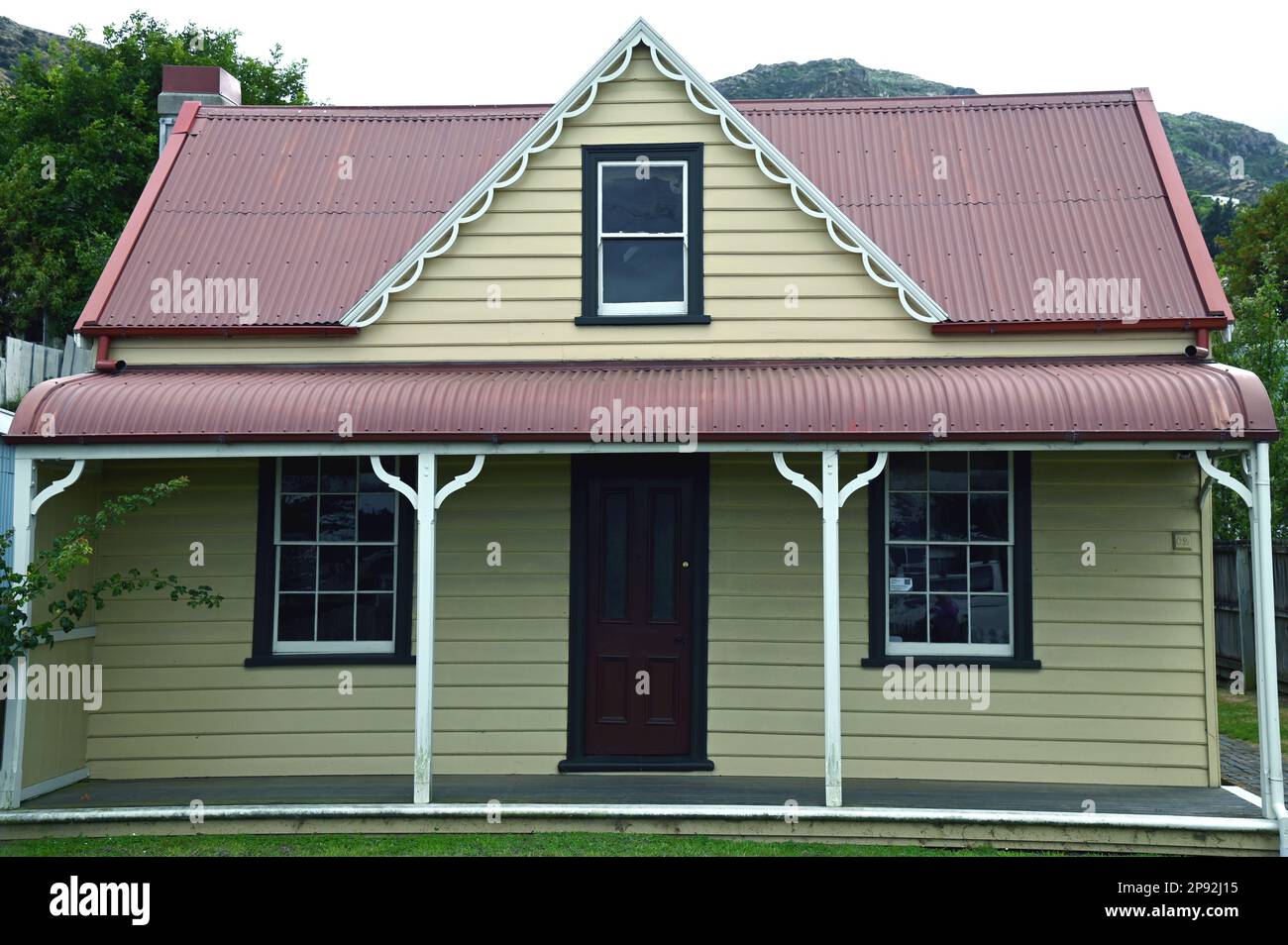 Grubb Cottage, Lyttleton, dates was built in 1851 and is the oldest surviving domestic dwelling in Lyttleton and one of the oldest in Canterbury. Stock Photo