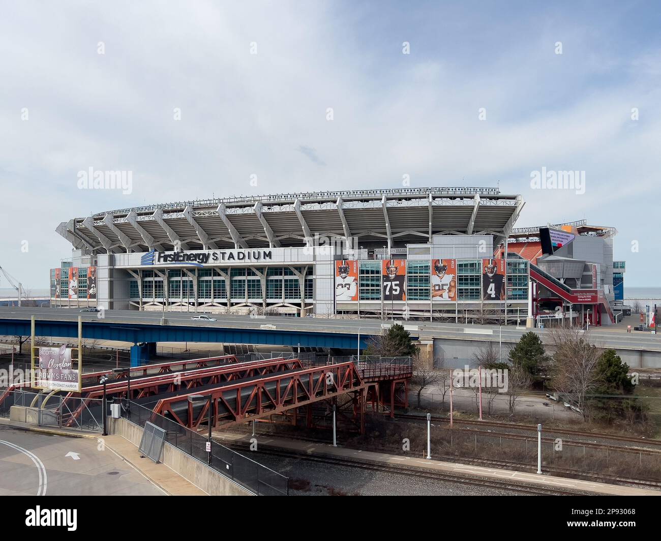 Downtown cleveland sports venue hi-res stock photography and