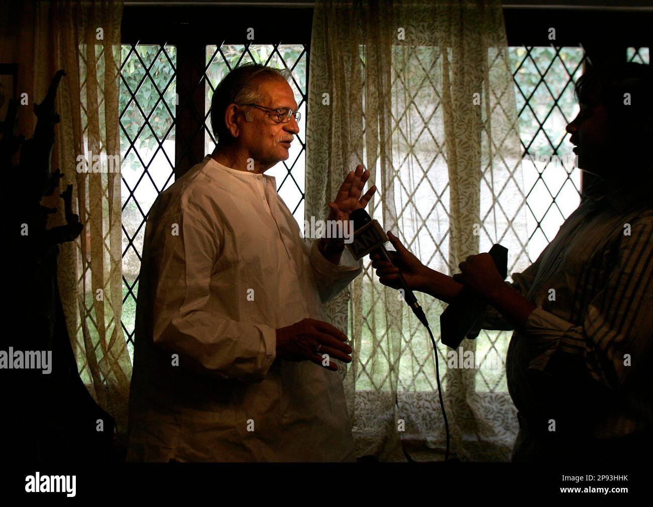 Indian Poet Gulzar Who Wrote The Lyrics Of The Oscar Award Winning indian-poet-gulzar-who-wrote-the-lyrics-of-the-oscar-award-winning