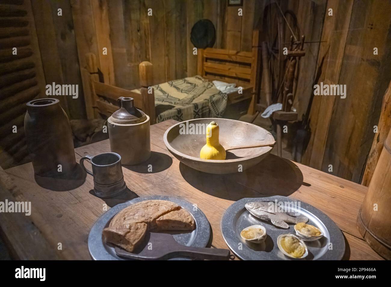 Early Florida dwelling exhibit at MOSH (Museum of Science and History) in downtown Jacksonville, Florida. (USA) Stock Photo