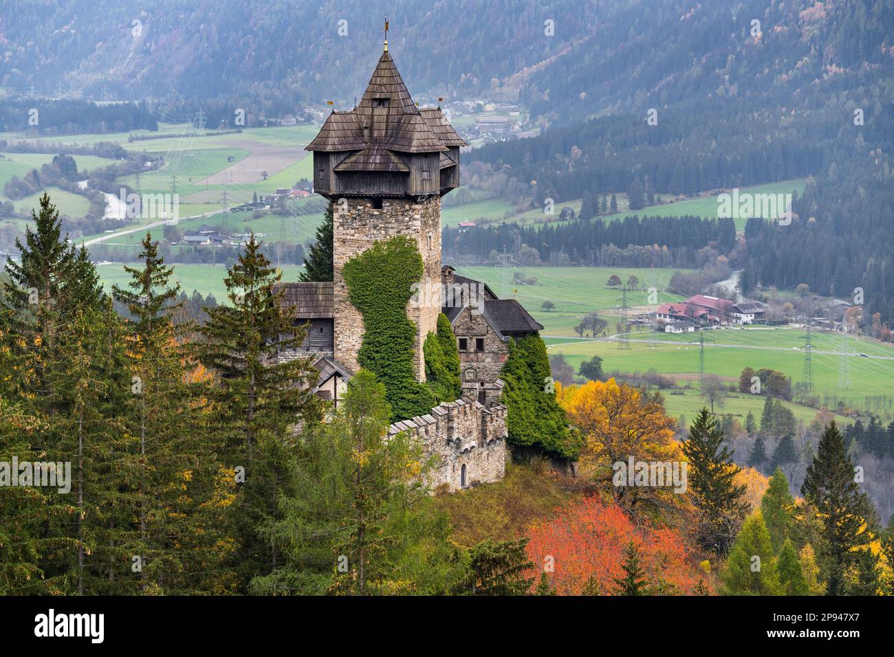Falkenstein Castle, Obervellach, Mölltal, Carinthia, Austria Stock Photo