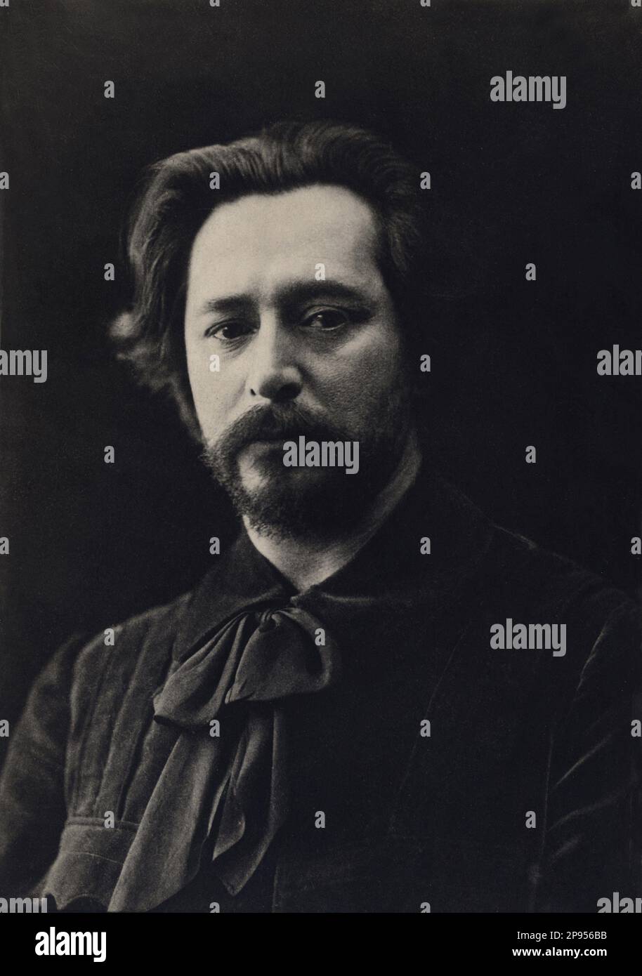 1915 ca: The russian writer and playwright LEONID Nikolaevic ANDREEV ( Orel 1871 - Mustamaggi 1919 ) , close friend of writer  Maksim Gorkij  ( 1868 - 1936 ) - ANDREYEV - ANDREIYEV - portrait - ritratto - baffi - moustache - barba - beard - cravatta - tie  - LETTERATO - SCRITTORE - LETTERATURA -  Literature - PORTRAIT - RITRATTO  - POET - POETA - POESIA - POETRY - ---- Archivio GBB Stock Photo