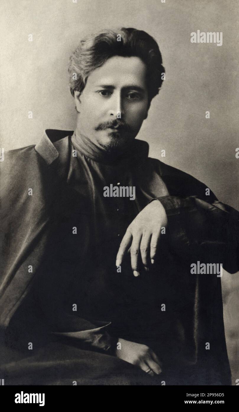 The russian writer and playwright LEONID Nikolaevic ANDREEV ( 1871 - 1919 ) , close friend of writer  Maksim Gorkij  ( 1868 - 1936 ). - ANDREYEV - ANDREIYEV - portrait - ritratto - baffi - moustache - barba - beard  - LETTERATO - SCRITTORE - LETTERATURA -  Literature - PORTRAIT - RITRATTO  - POET - POETA - POESIA - POETRY - ---- Archivio GBB Stock Photo