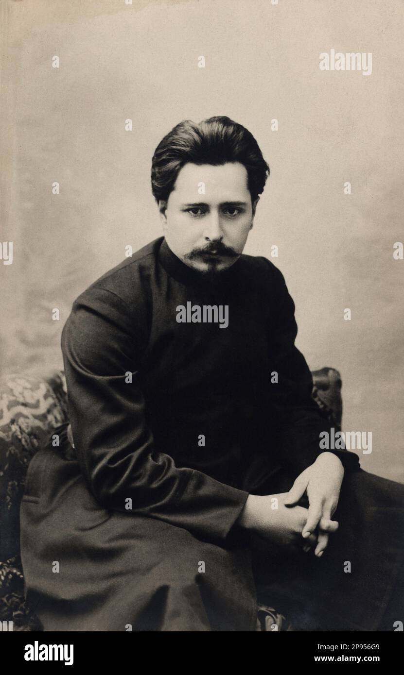 1890 ca , Moskow , Russia : The russian writer and playwright LEONID Nikolaevic ANDREEV ( 1871 - 1919 ) , close friend of writers  Maksim Gorkij  ( 1868 - 1936 ). - ANDREYEV - ANDREIYEV - Nikolaevic - ANDREIEV - portrait - ritratto - baffi - moustache - barba - beard  - LETTERATO - SCRITTORE - LETTERATURA -  Literature - PORTRAIT - RITRATTO  - POET - POETA - POESIA - POETRY  - TEATRO - THEATRE - THEATER  ---- Archivio GBB Stock Photo