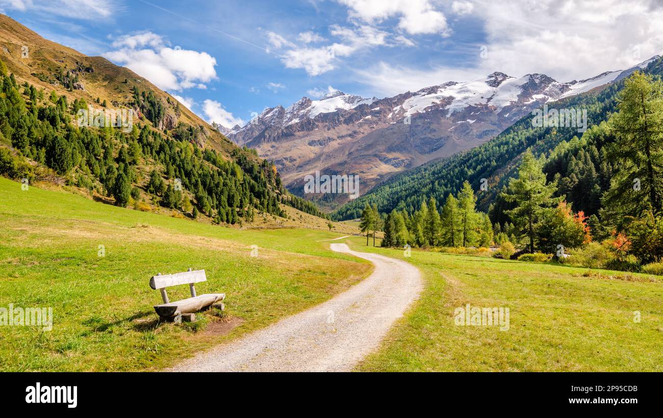 A September day in Vallelunga (or: Langtaufers), a valley in South Tyrol, Italy. It is a side valley of the Venosta (or Vinschgau) valley. Stock Photo