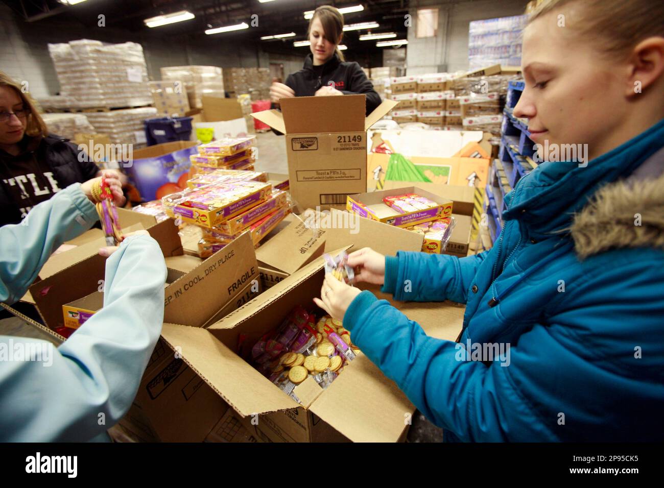 At Gleaners Food Bank in Indianapolis, Butler students open the last