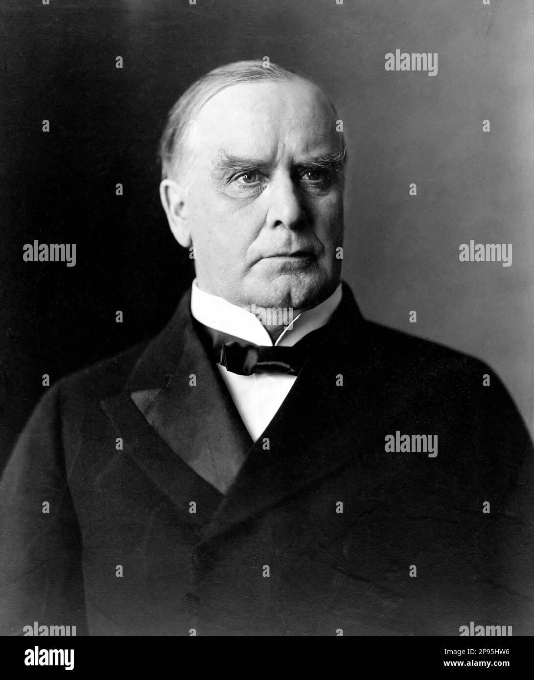 William McKinley Jr. (  1843 –  1901 ) was the 25th President of the United States , from  March 4, 1897 to September 14, 1901 - Presidente della Repubblica . - USA - ritratto - portrait - cravatta - tie - collar - colletto  - UNITED STATES  - STATI UNITI   - papillon - tie bow ----  Archivio GBB Stock Photo