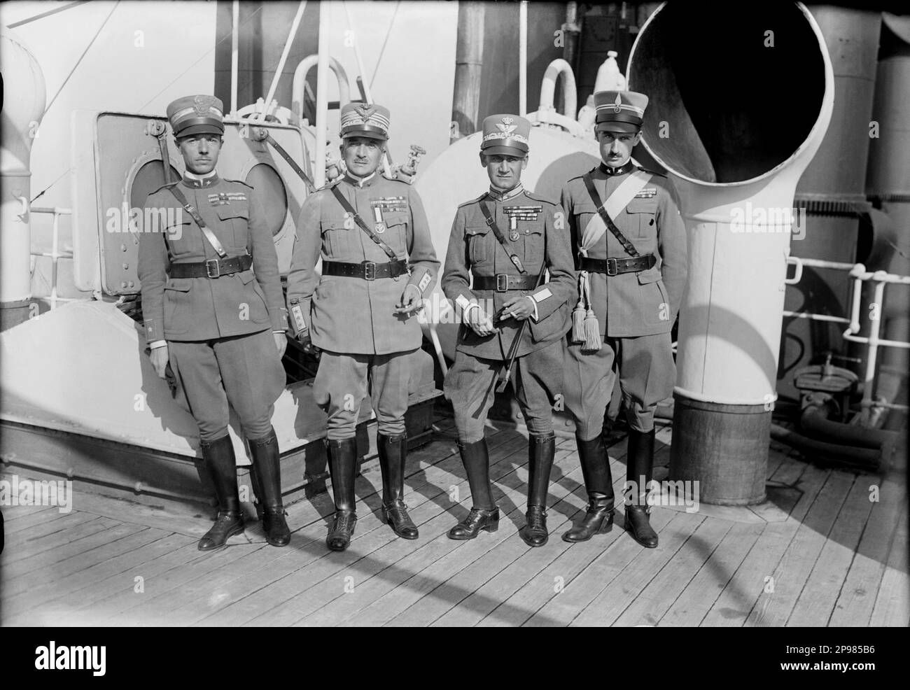 1921, 18 october , New York , USA  : The italian Generale and  Marshal of Italy  ARMANDO DIAZ  ( 1861 - 1928 ) arrive in USA . In this photo ( from left ):  COCCONI , Generale  Armando DIAZ , Generale DE LUCA KENNEDY , Principe Costantino RUSPOLI di Poggio Suasa ( New York 1891 - Egypt , El Alamein 1942 ).  On November 1, 1921 Diaz was in Kansas City to take part in the groundbreaking ceremony for the Liberty Memorial that was being constructed there. Also present that day were Lieutenant General Baron Jacques of Belgium, Admiral David Beatty of Great Britain, Marshal Ferdinand Foch of France Stock Photo