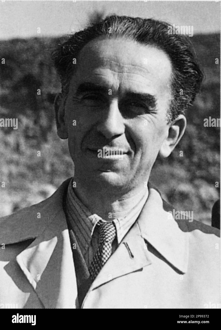 The italian partisan and anti-fascist politician LUIGI LONGO (  1900 —  1980 ), also known as Gallo . Was communist politician and secretary of the Italian Communist Party ( P.C.I. ) from 1964 to 1972  - POLITICO - POLITICA - POLITIC - COMUNISTA - COMUNISMO - COMMUNIST - COMMUNISM - foto storiche - foto storica -  portrait - ritratto - cravatta - tie  - colletto - collar  - RESISTENZA - LIBERAZIONE - ANTIFASCISMO ----   Archivio GBB Stock Photo