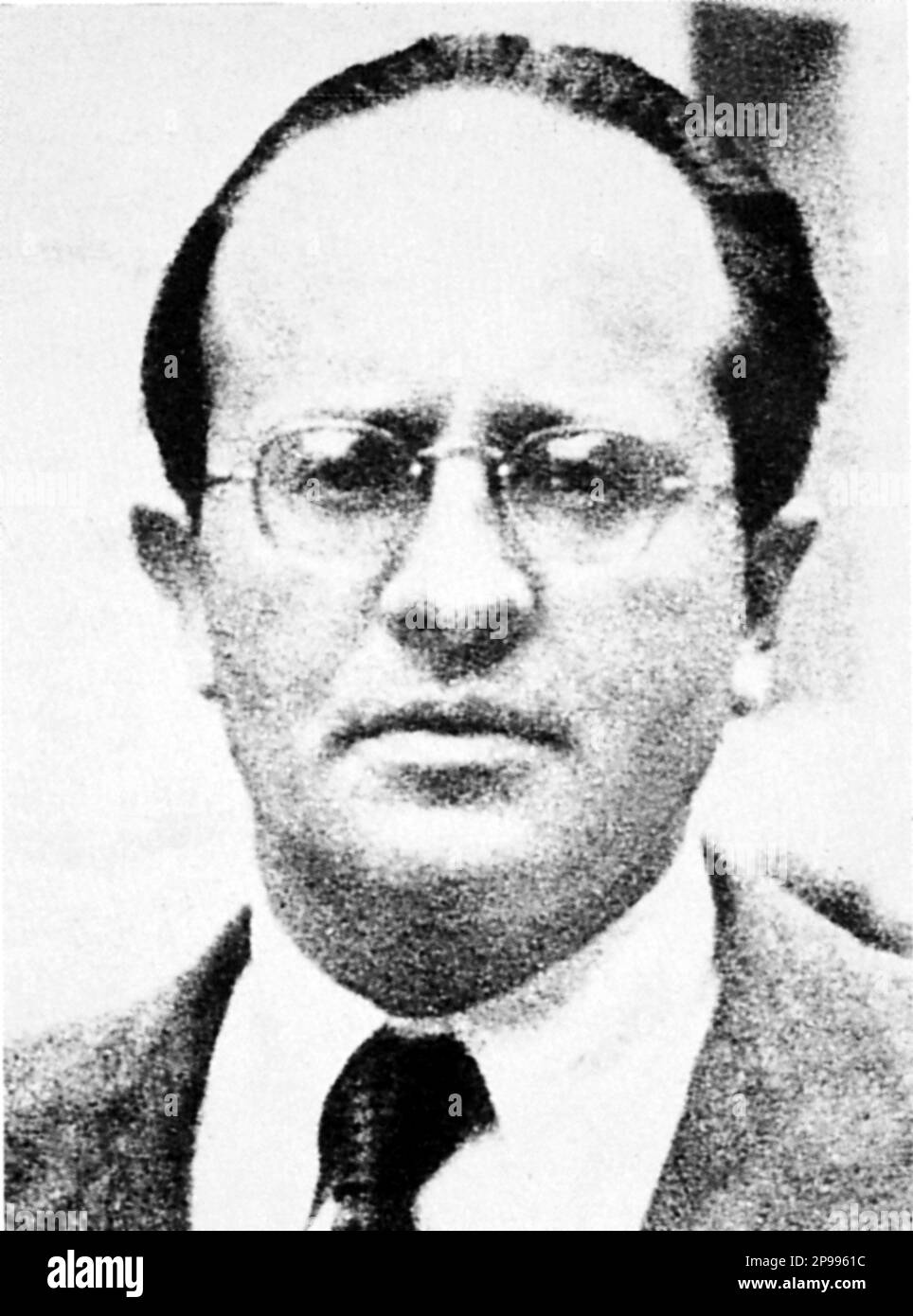 The italian Fascist FERNANDO MEZZASOMA ( 1907 — 1945 ) , journalist and political figure of REPUBBLICA SOCIALE di SALO' ( R.S.I. ), killed in Dongo ( Lago Maggiore ) by partisans the day 28 april 1945 . - ritratto - portrait - POLITICA - POLITICO -  ITALIA - POLITIC - portrait - ITALY - FASCISMO - FASCISM - FASCISTA - WWII - SECONDA GUERRA MONDIALE - 2nd - ITALIA   ----   Archivio GBB Stock Photo