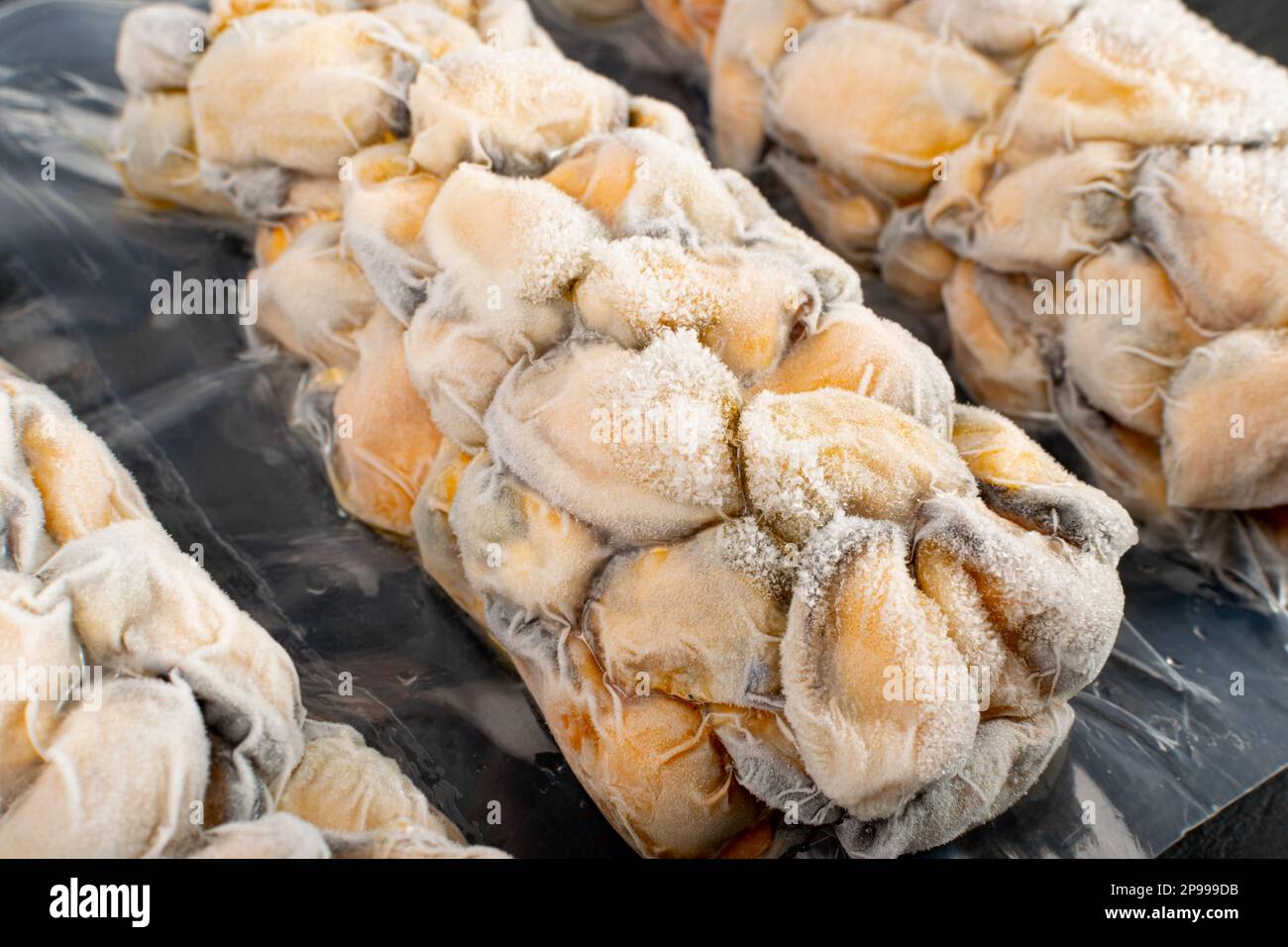 Packed Frozen Mussels, Unshelled Clam, Frozen Peeled Mussel, Cold Mussels Meat, Iced Seafood