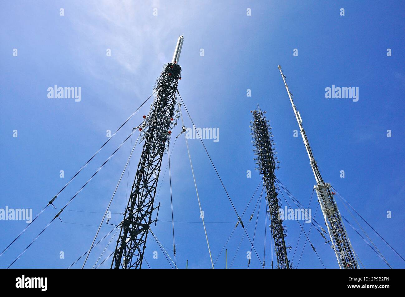 Repeater towers hi-res stock photography and images - Alamy