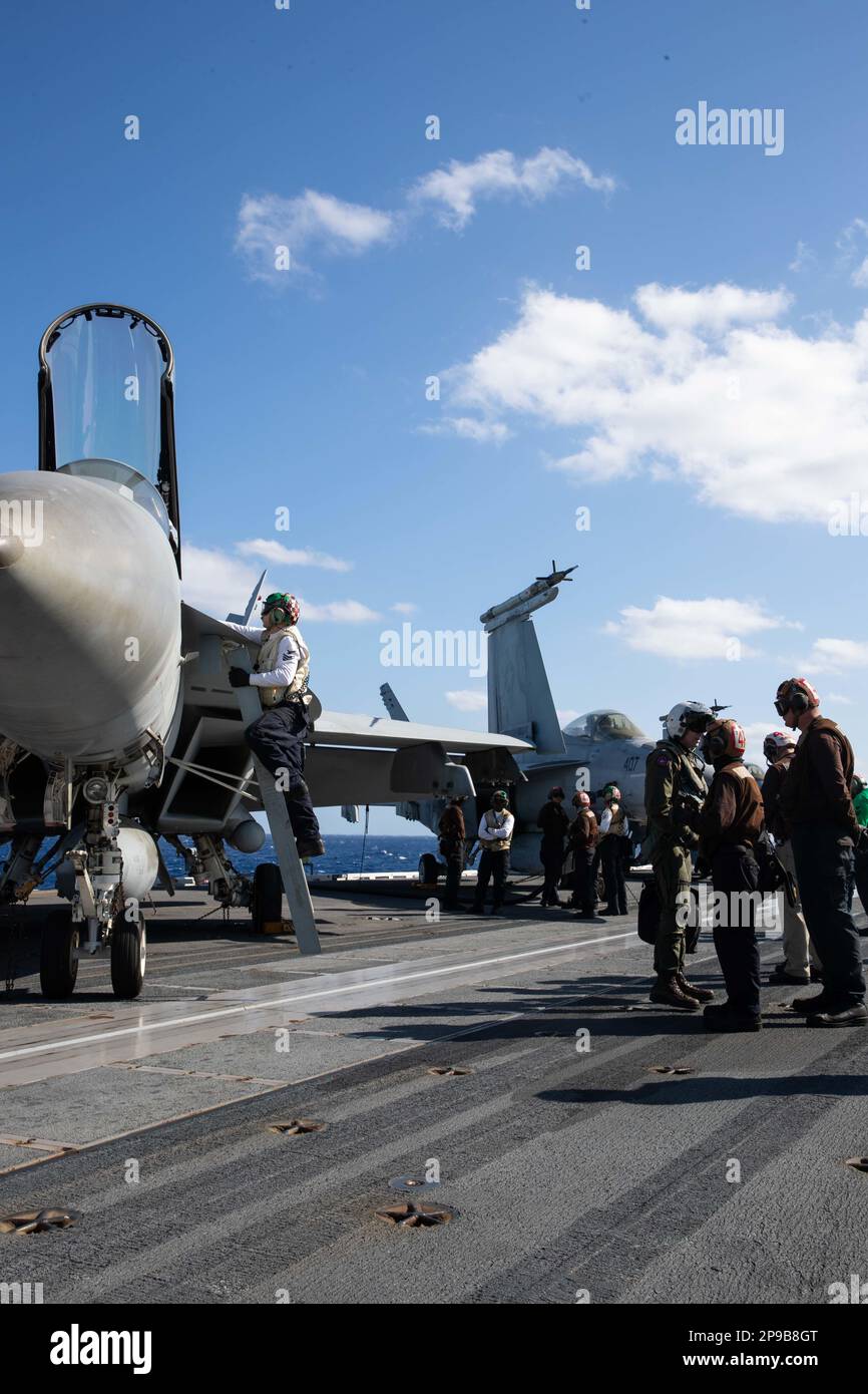 Sailors assigned to the first-in-class aircraft carrier USS Gerald R ...