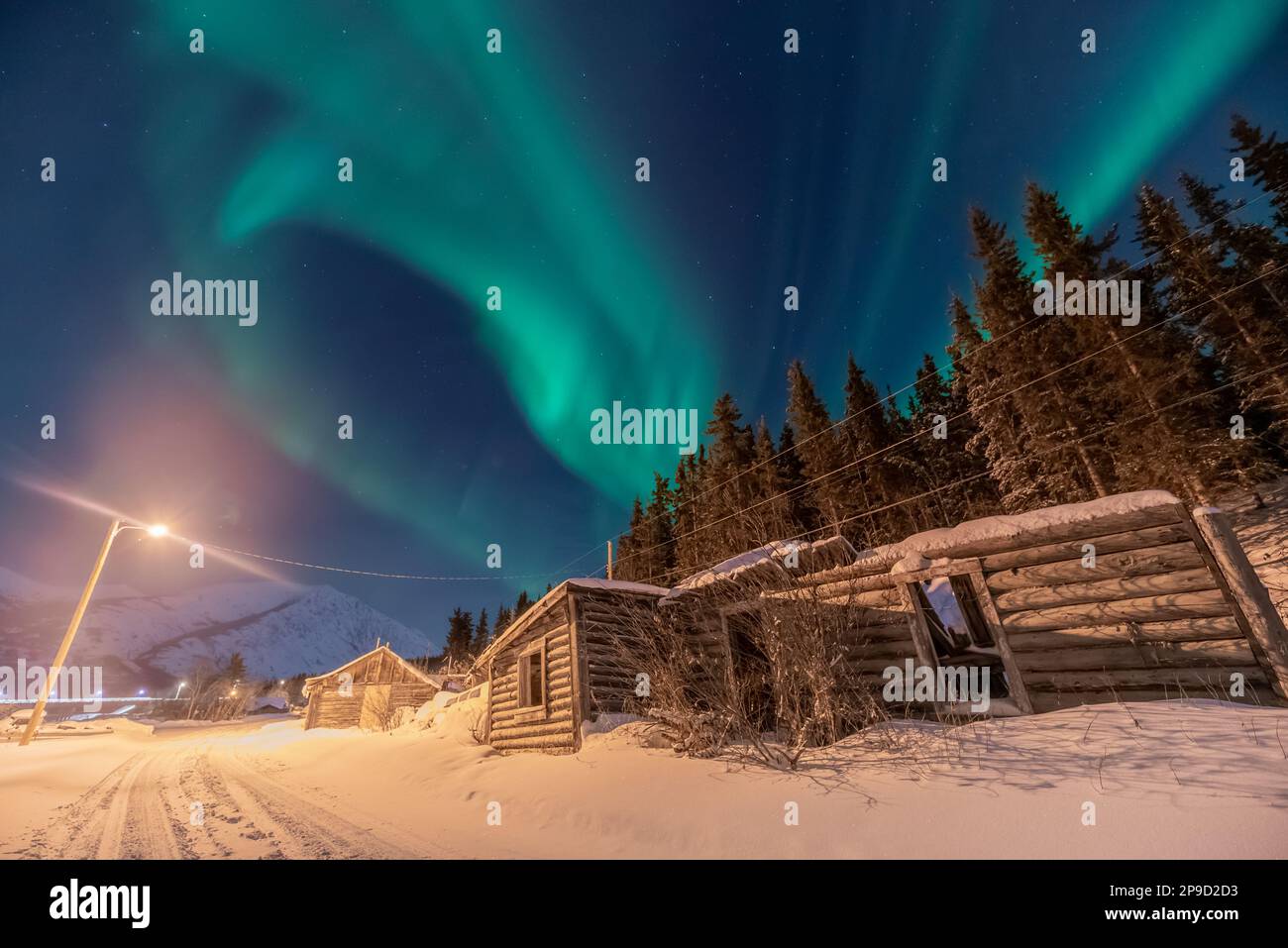 Incredible northern lights aurora borealis seen in Carcross, Yukon