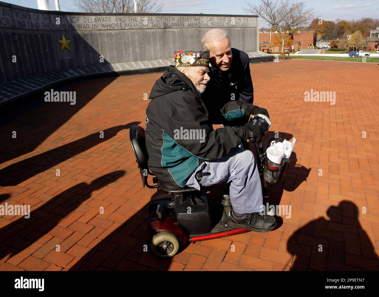 Veteran Ralph Hamilton Mi Vice President-elect Joe Biden, right, poses for a photo with Army ...