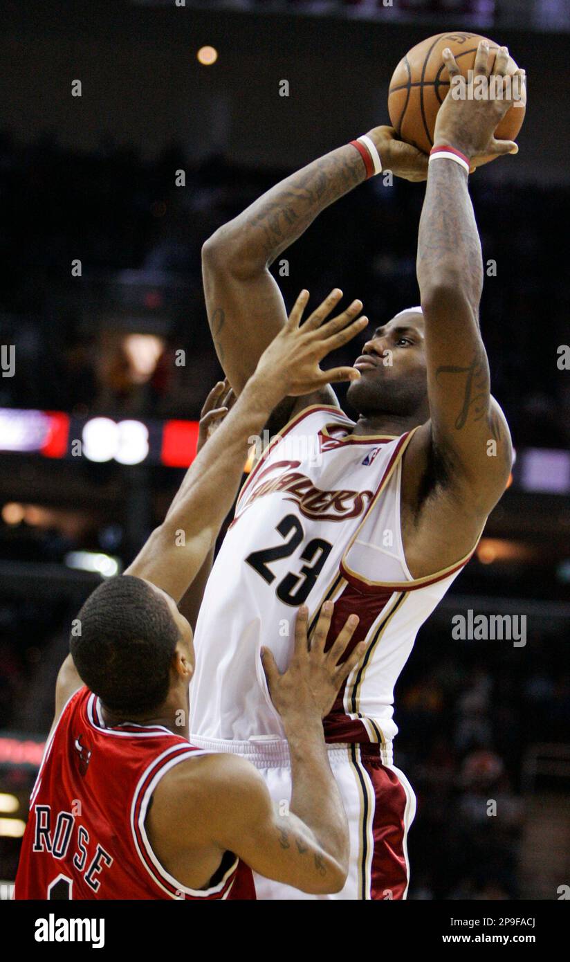 Derrick rose y lebron james hotsell