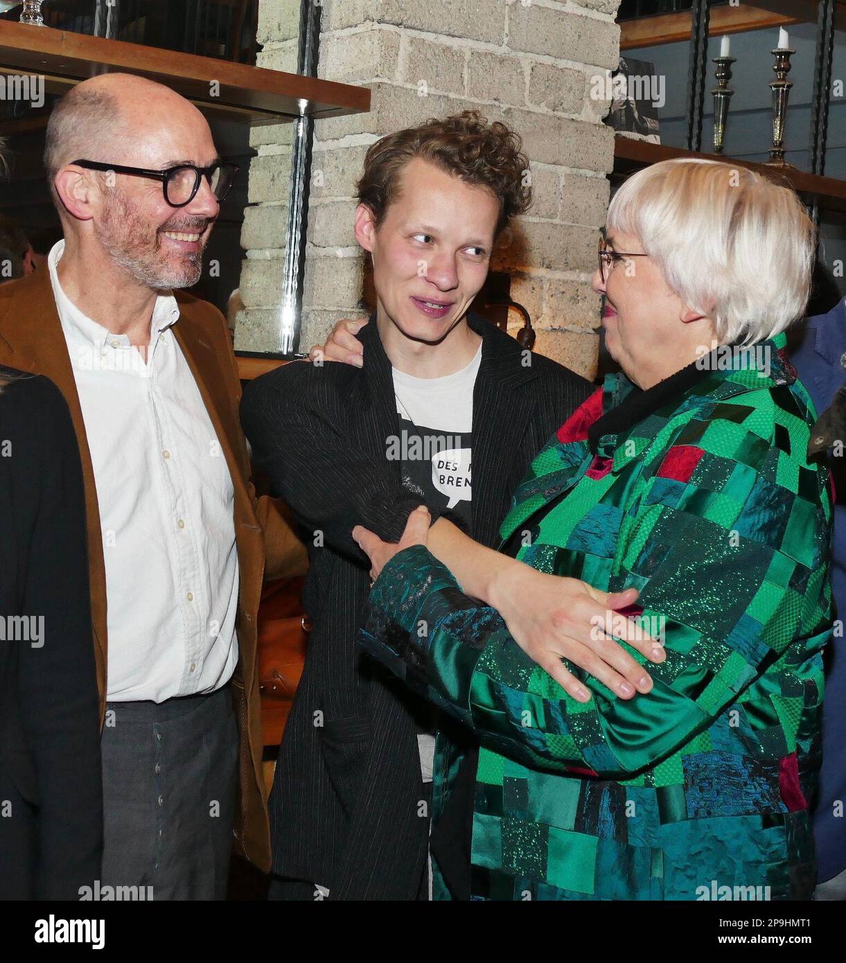 Los Angeles, USA. 10th Mar, 2023. Claudia Roth (r), Minister of State for Culture, stands next to Edward Berger (l), director of 'Nothing New in the West,' and Felix Kammerer, actor of 'Nothing New in the West,' at a reception for the German Oscar nominees hosted by German Films, the foreign representative of German film. Credit: Barbara Munker/dpa/Alamy Live News Stock Photo