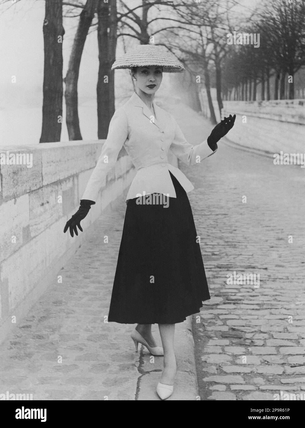 **FOR USE WITH AP LIFESTYLES** **FILE** This 1947 file photo shows a model wearing a Christian 