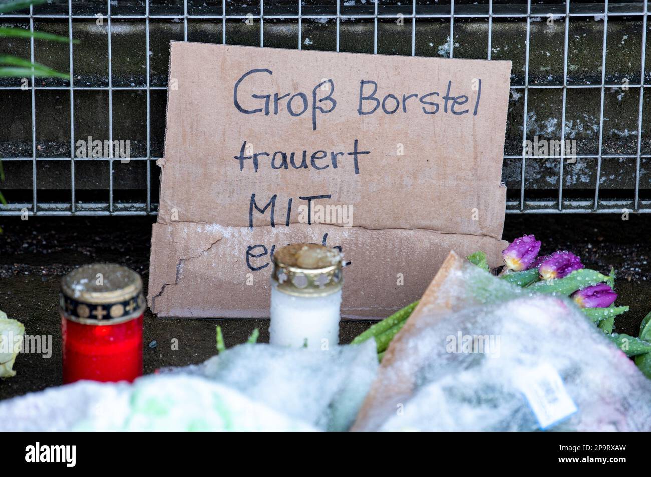 Jehovahs sign hires stock photography and images Alamy