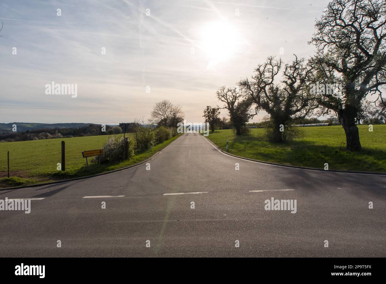 Lonely rural highway hi-res stock photography and images - Alamy