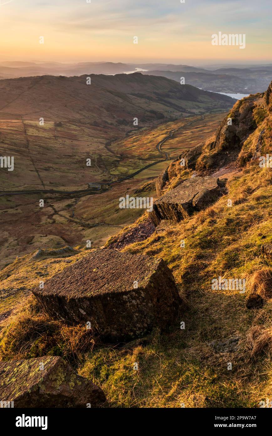 Beautiful Winter dawn landscape view from Red Screes in Lake District ...