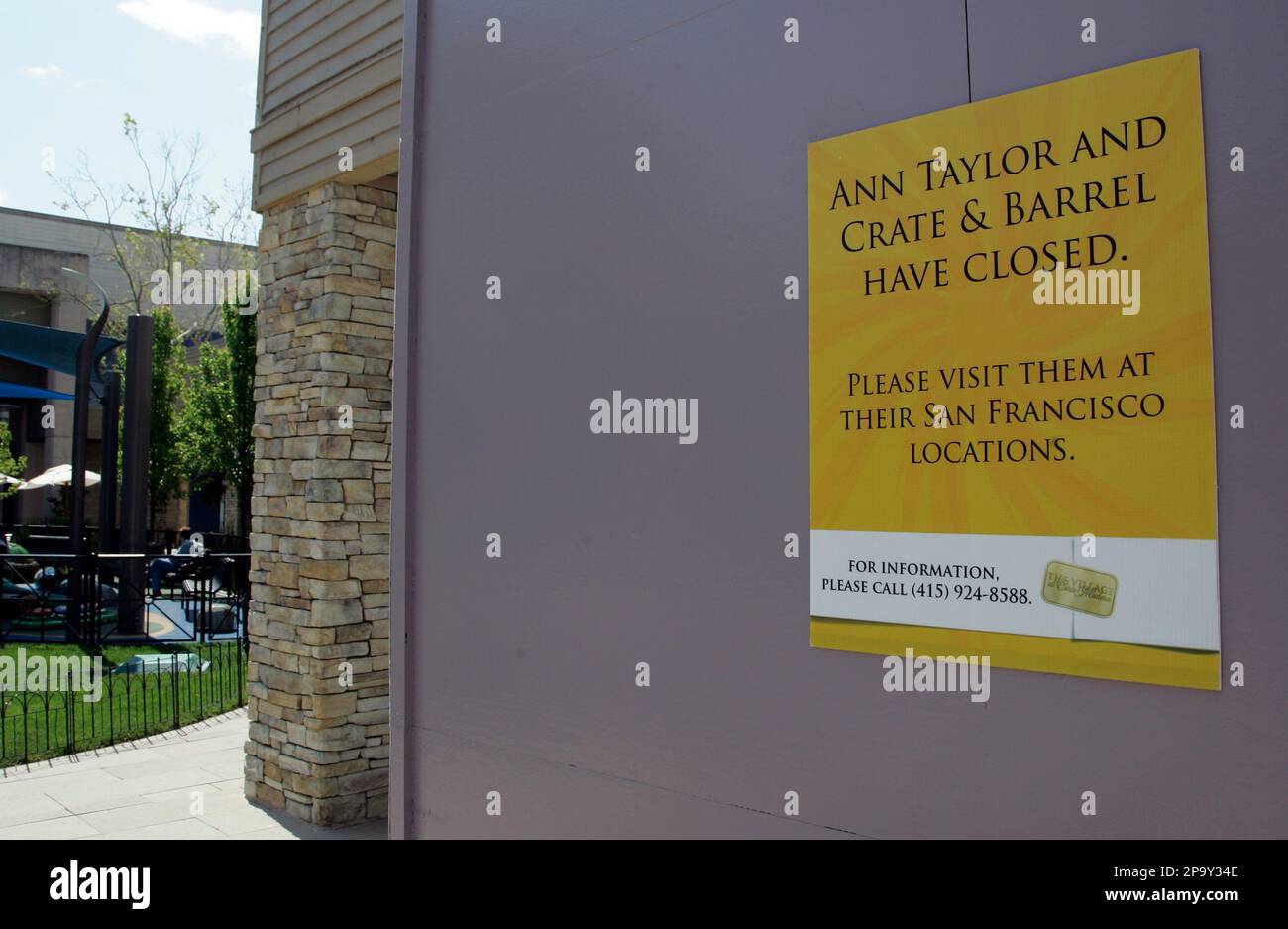 ** FILE ** In this April 21, 2008 file photo, a sign notes the closing