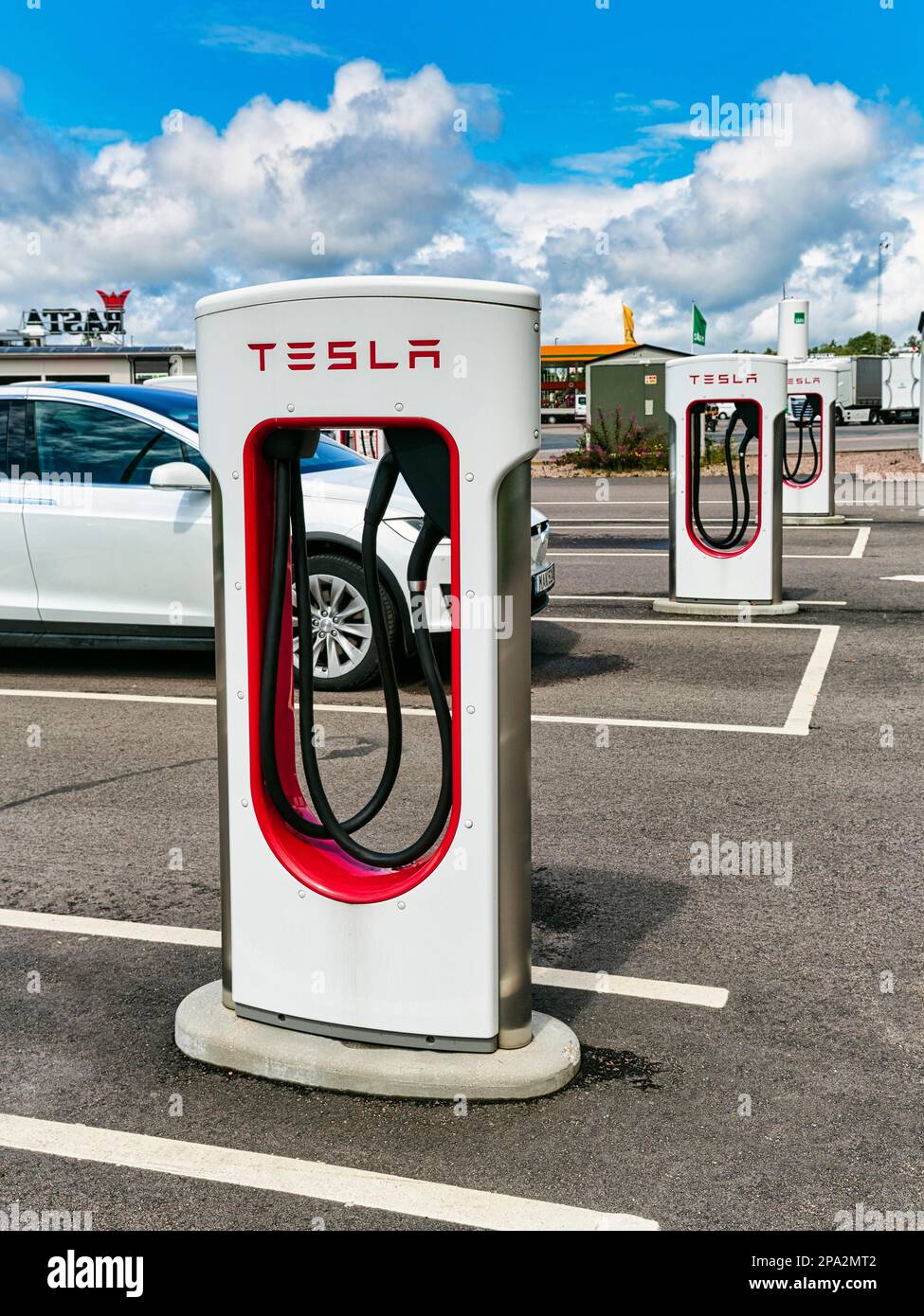 Tesla charging stations for electric vehicles, Supercharger, electric