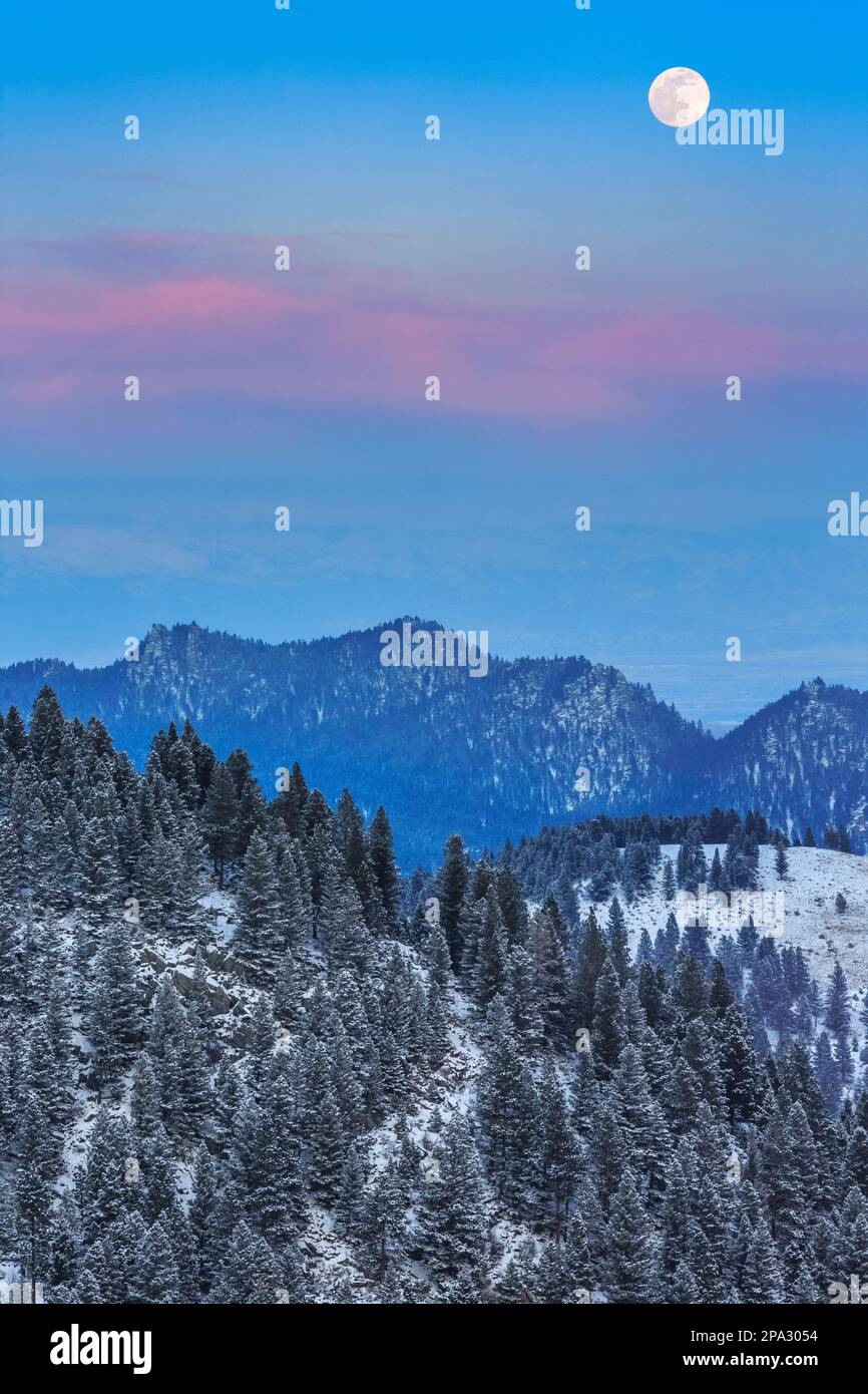 Full moon from mt hi-res stock photography and images - Alamy