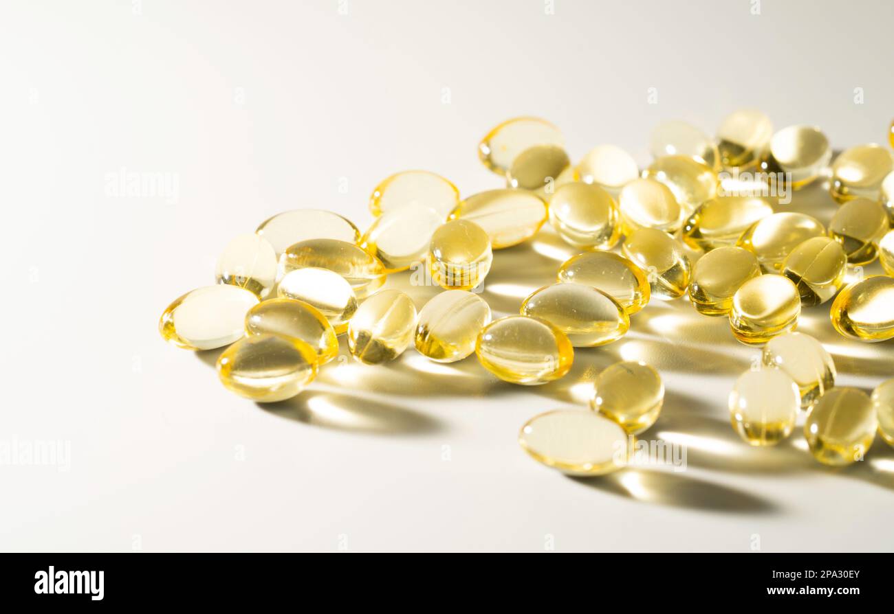 Vitamin D, omega 3, omega 6, Food supplement oil filled fish oil, vitamin A, vitamin E, flaxseed