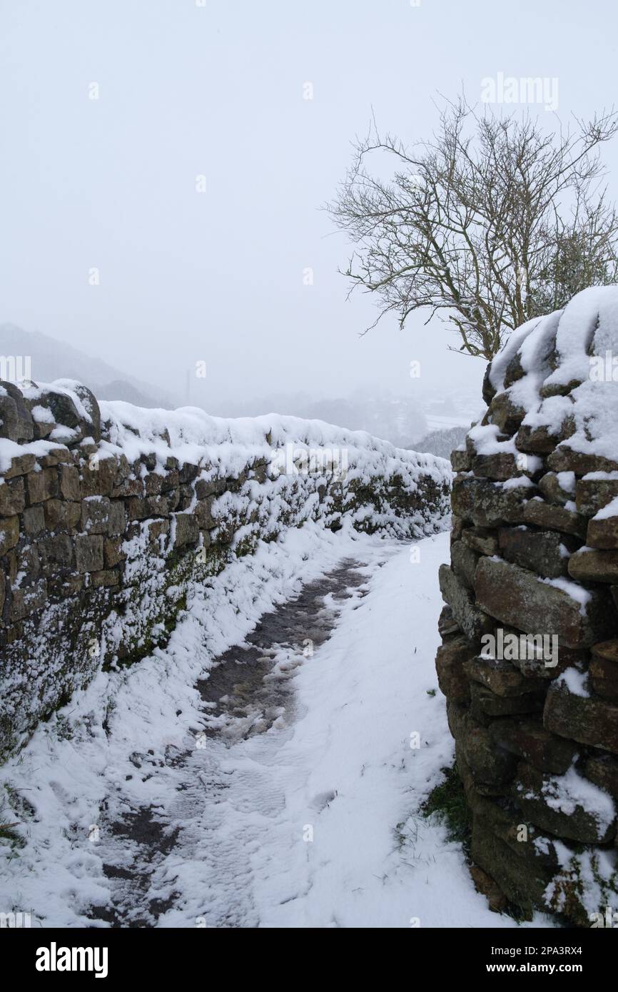 Oakworth to Haworth Path, West Yorkshire, UK. UK Weather. Snow scene