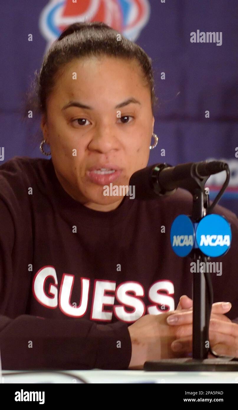 ** FILE ** In this file photo from March 21, 2005, Temple University
