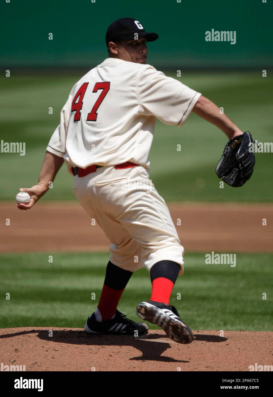 Washington Nationals' Matt Chico delivers to the Pittsburgh Pirates ...
