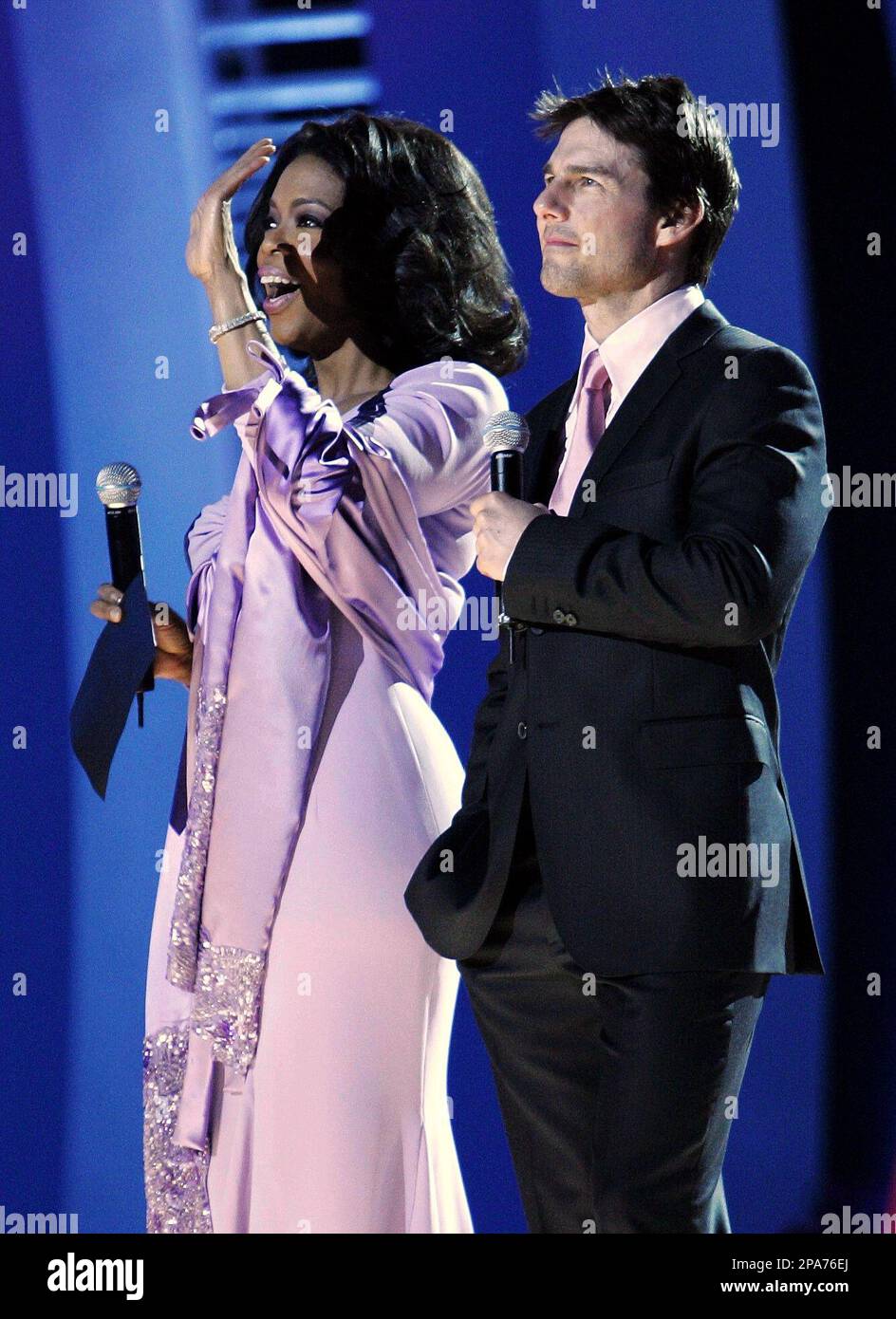 ** FILE ** In this Dec. 11, 2004, file photo, talk show host Oprah