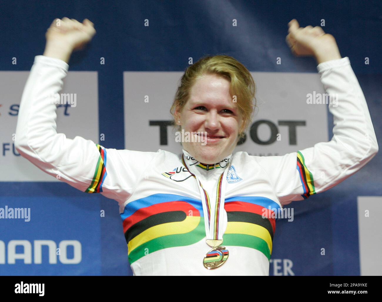 Eleonora Van Dijk of the Netherlands, celebrates her gold medal in the  Women's Scratch race at the World Track Cycling at the Manchester  Velodrome, in Manchester, England, Sunday, March, 30, 2008. (AP