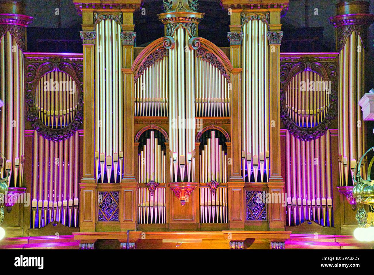 Glasgow, Scotland, UK 11th March, 2023.Kelvingrove Art Gallery and Museum saw a large crowd for its  Saturday organ recital as locals headed indoors in the cold weather, The magnificent organ pipes close up,  Credit Gerard Ferry/Alamy Live News Stock Photo