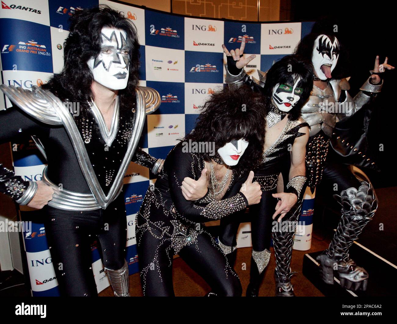 Paul stanley eric singer kiss hi-res stock photography and images - Alamy