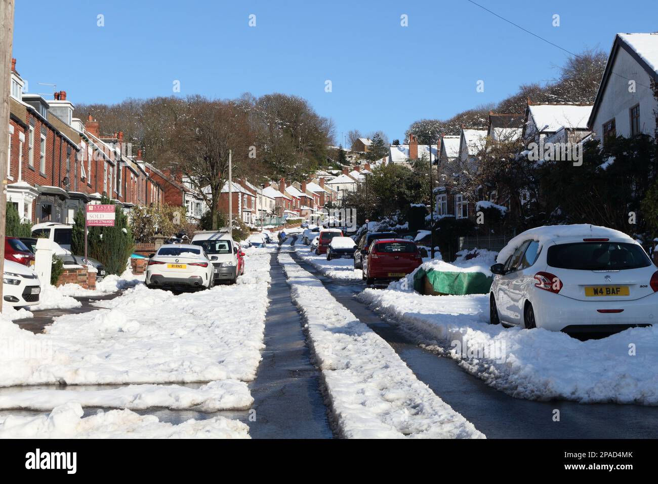 Winter snow scene, suburban Woodseats Sheffield England March 2023, Cobnar Road Stock Photo