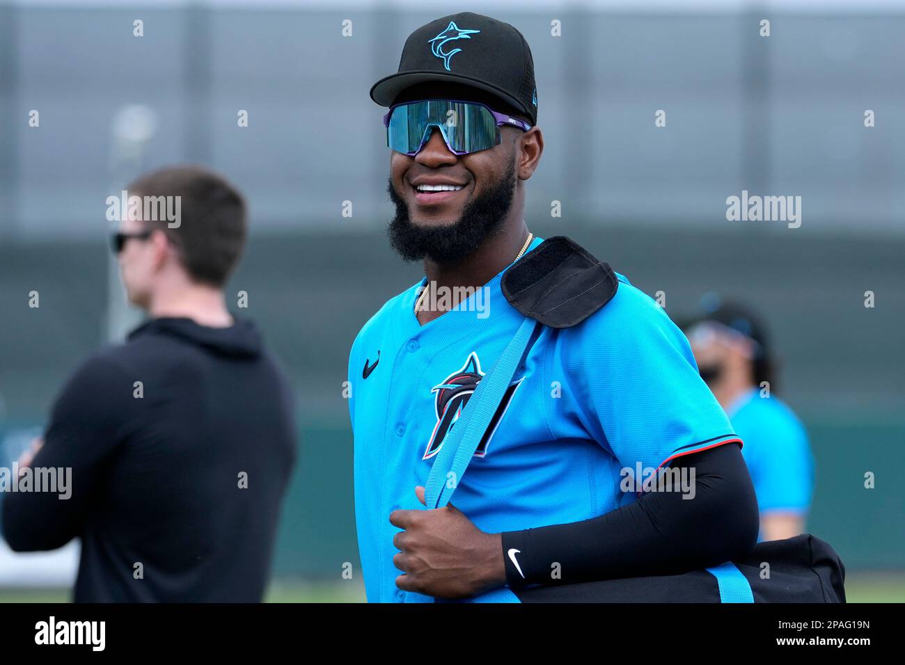 Miami Marlins' Bryan De La Cruz walks on the field before a spring